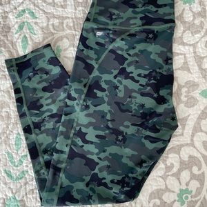 Fabletics camo leggings